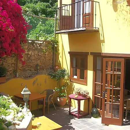 Boutique Lorca Gæstehus 2*