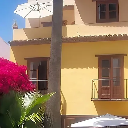 Πανσιόν Boutique Lorca 2*